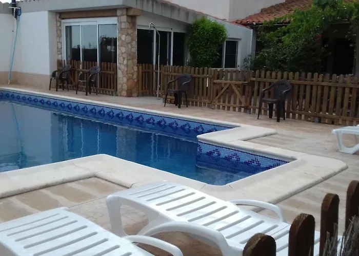 Les Casetes De Сasa de vacaciones Camarles